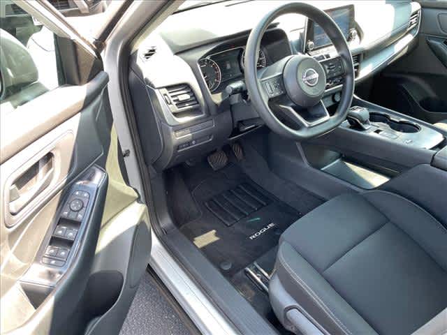 Used 2024 Nissan Rogue SUV