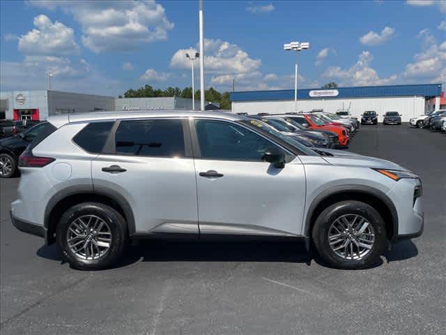 Used 2024 Nissan Rogue SUV