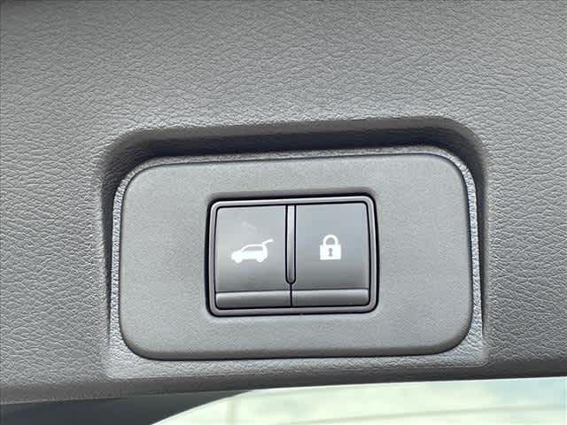 Used 2025 Nissan Rogue SUV