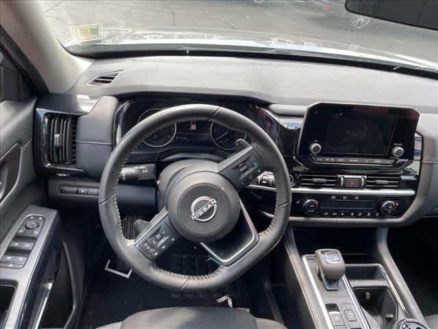 Used 2024 Nissan Pathfinder SUV