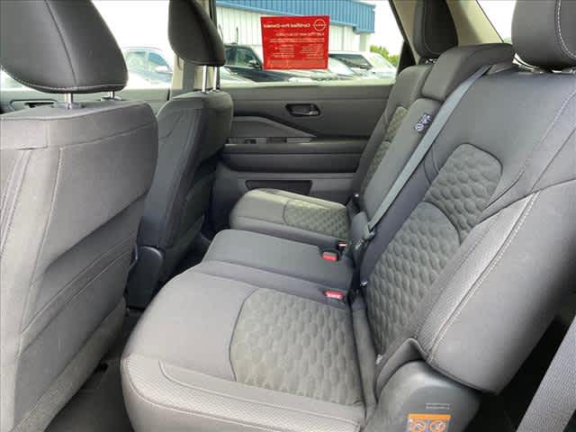Used 2024 Nissan Pathfinder SUV