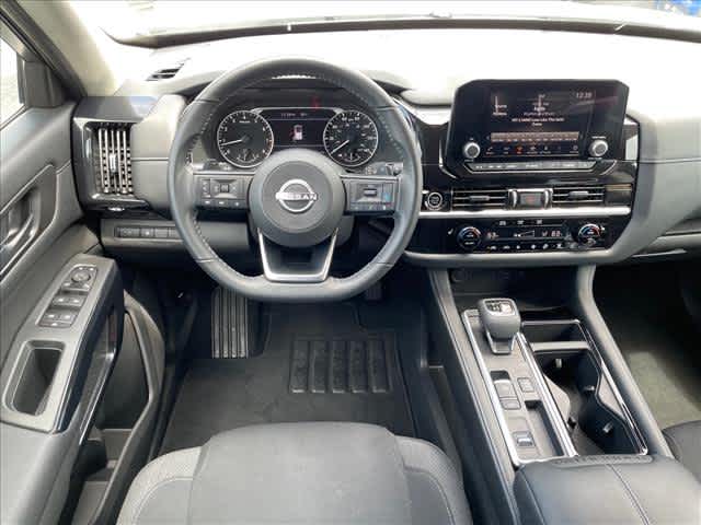 Used 2024 Nissan Pathfinder SUV