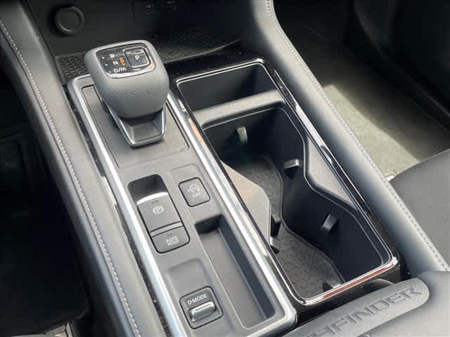 Used 2024 Nissan Pathfinder SUV