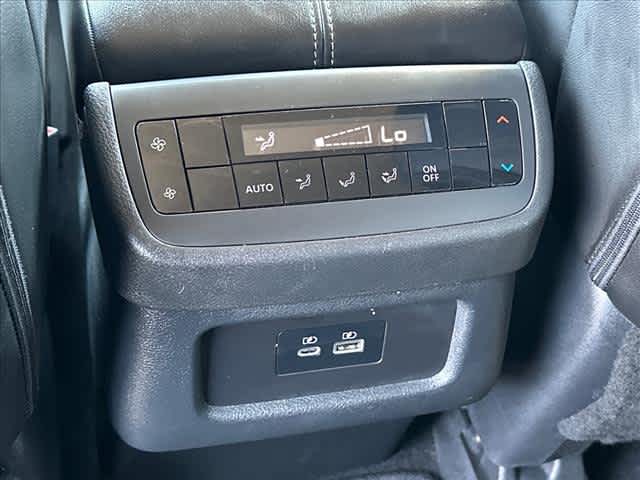 Used 2025 Nissan Pathfinder SUV