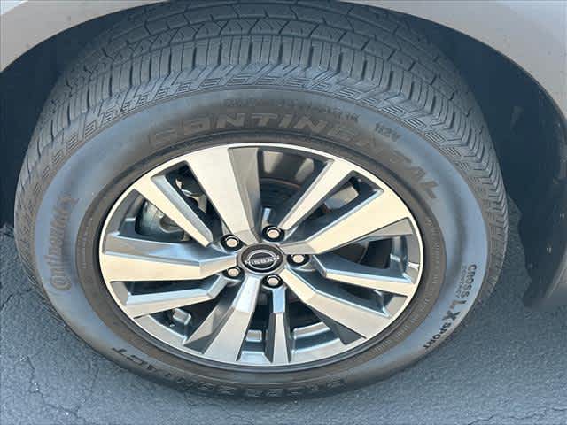 Used 2025 Nissan Pathfinder SUV