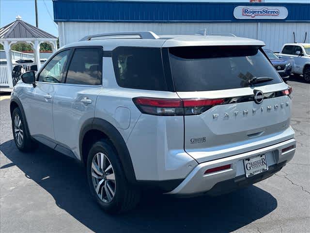 Used 2025 Nissan Pathfinder SUV