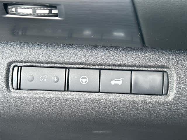 Used 2025 Nissan Pathfinder SUV