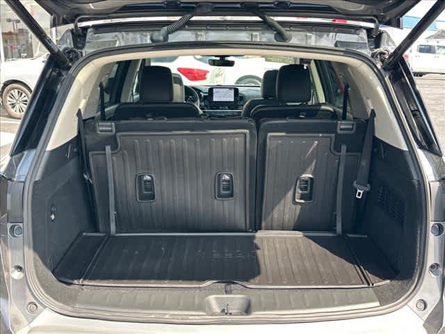 Used 2025 Nissan Pathfinder SUV