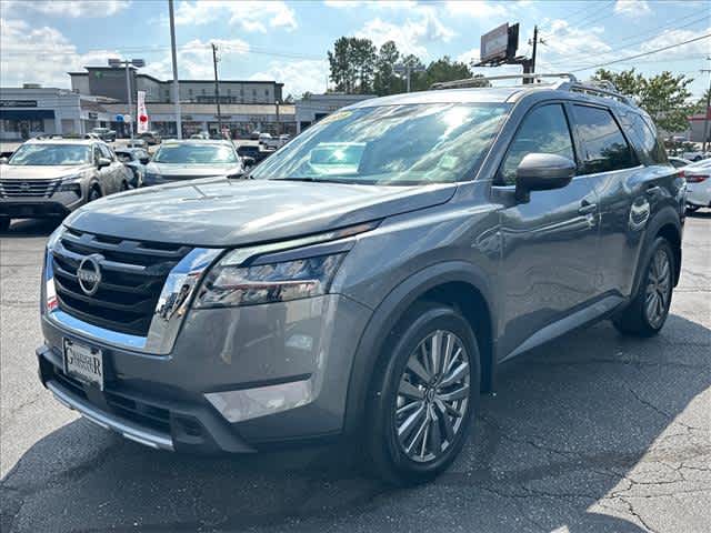 Used 2025 Nissan Pathfinder SUV