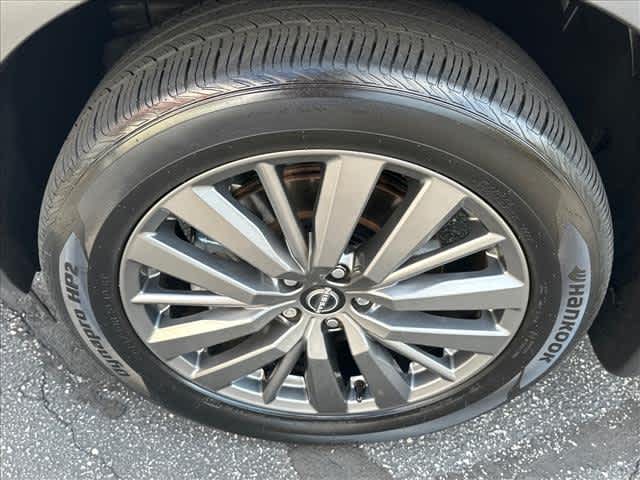 Used 2025 Nissan Pathfinder SUV