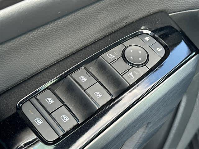 Used 2025 Nissan Pathfinder SUV