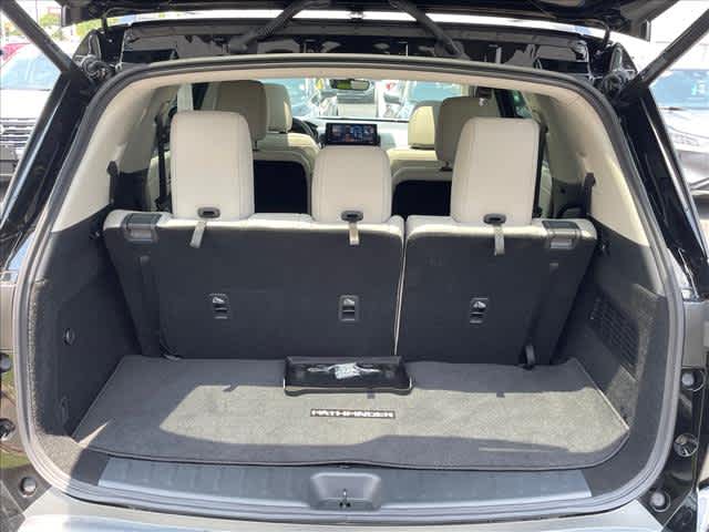 Used 2026 Nissan Pathfinder SUV
