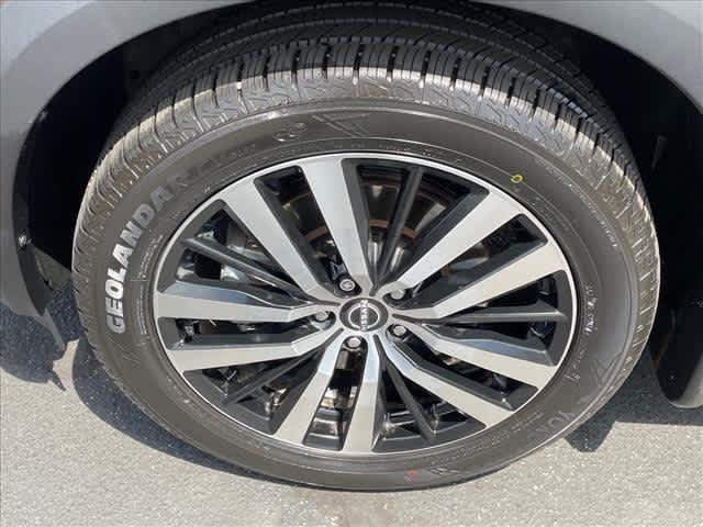 Used 2024 Nissan Pathfinder SUV