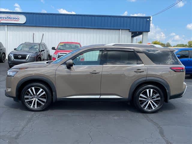 Used 2024 Nissan Pathfinder SUV