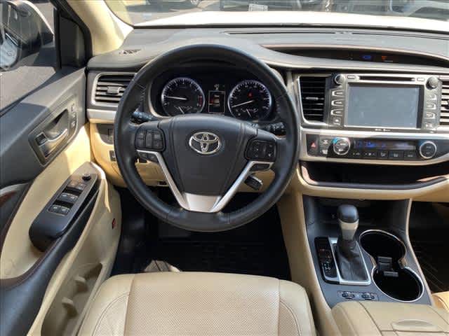 Used 2015 Toyota Highlander SUV