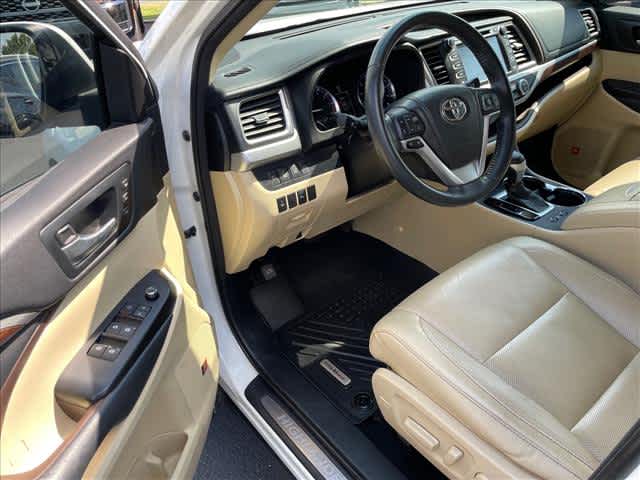 Used 2015 Toyota Highlander SUV