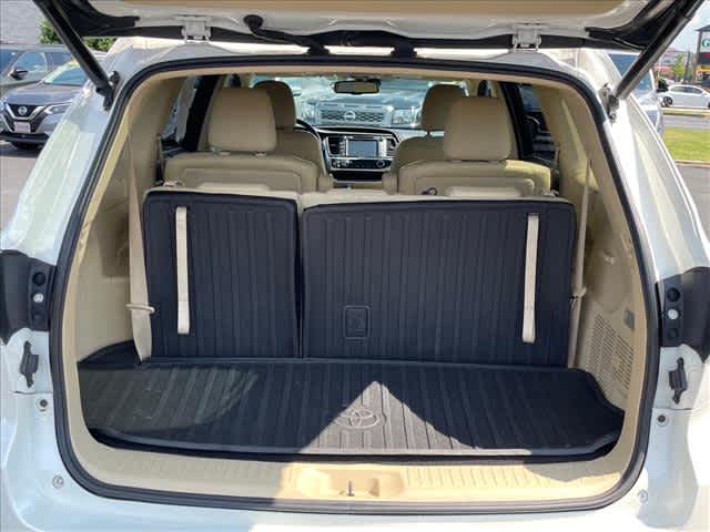 Used 2015 Toyota Highlander SUV