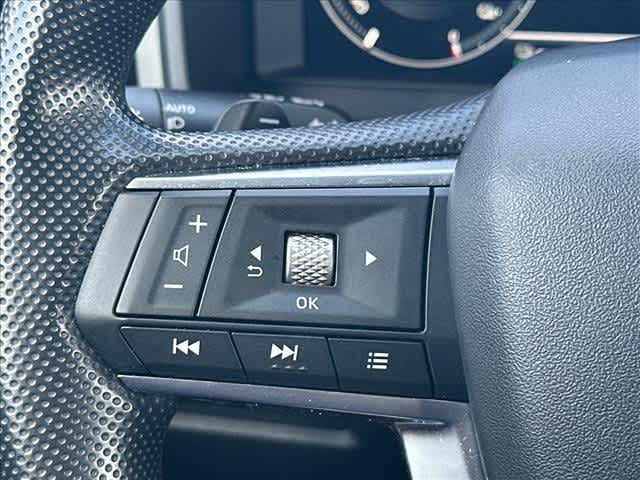 Used 2025 Mitsubishi Outlander Plug-In Hybrid SUV