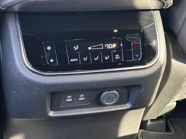 Used 2025 Nissan Armada SUV