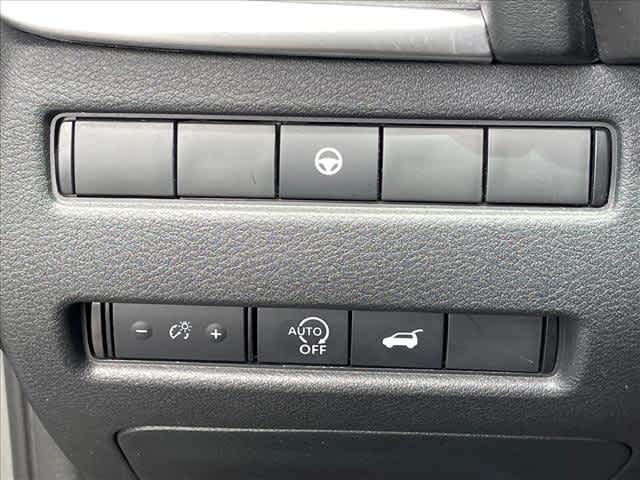 Used 2024 Nissan Rogue SUV