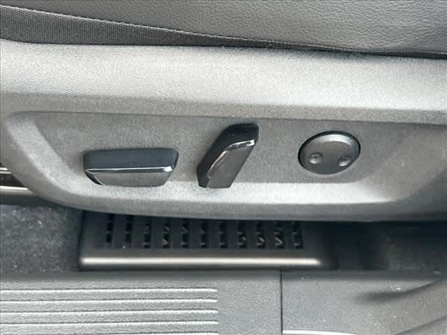 Used 2023 Nissan Rogue SUV