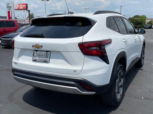Used 2024 Chevrolet Trax SUV