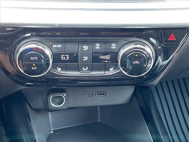 Used 2024 Chevrolet Trax SUV