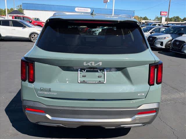 Used 2025 Kia Sorento Hybrid SUV
