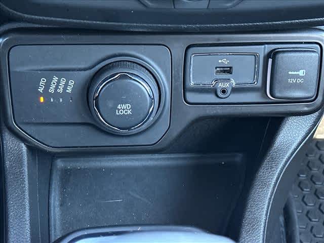 Used 2023 Jeep Renegade SUV