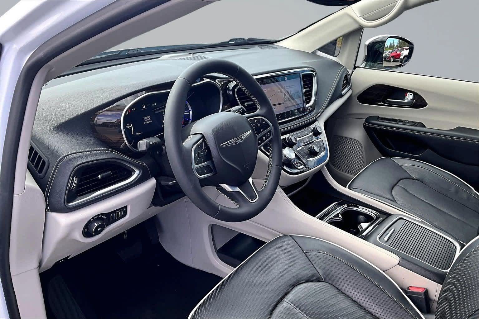 2023 Chrysler Pacifica