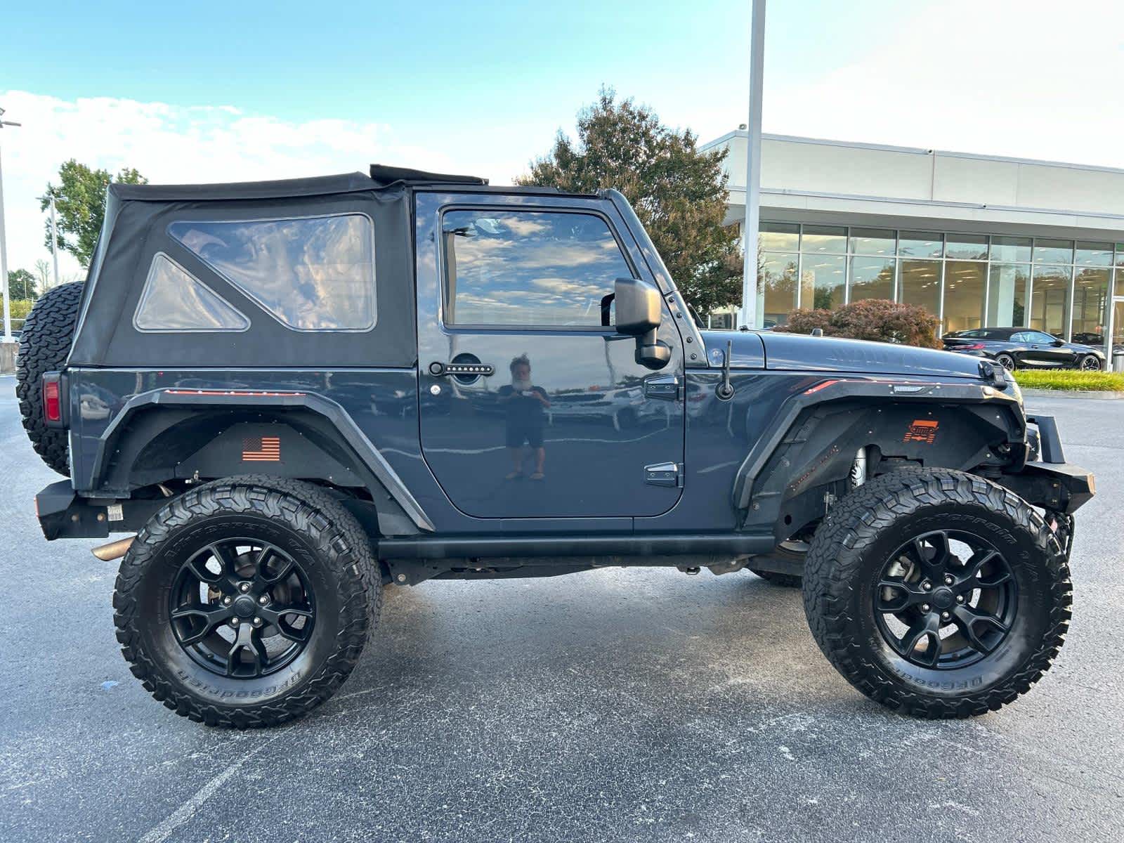 2017 Jeep Wrangler Willys Wheeler 2