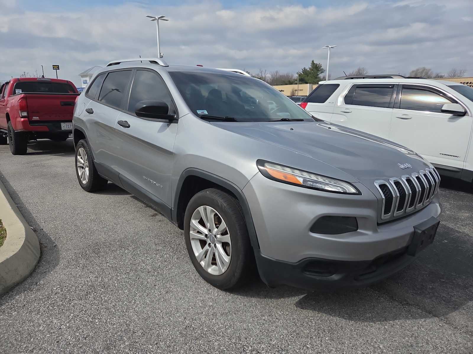 2015 Jeep Cherokee Sport FWD