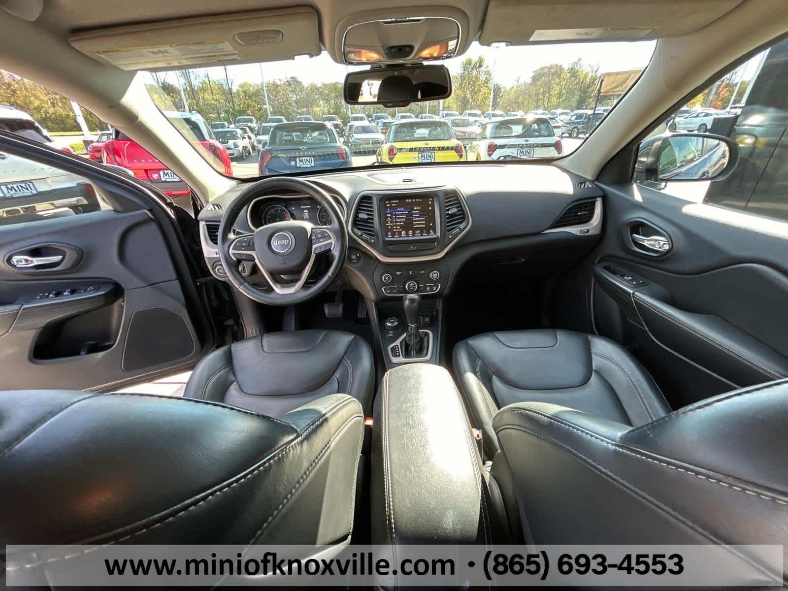 2016 Jeep Cherokee Limited 12