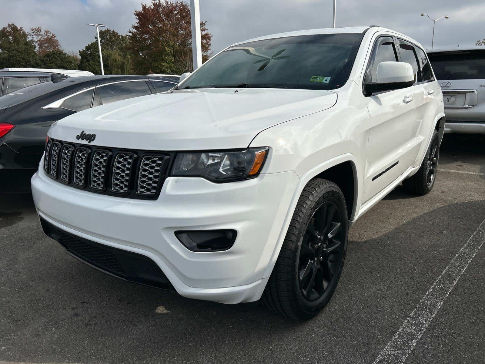 2020 Jeep Grand Cherokee Altitude 2