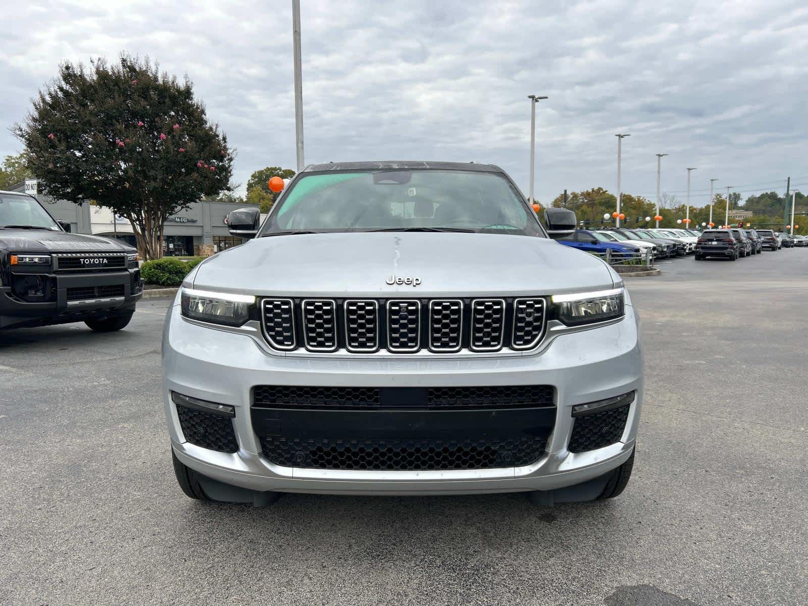 2021 Jeep Grand Cherokee L Summit 8