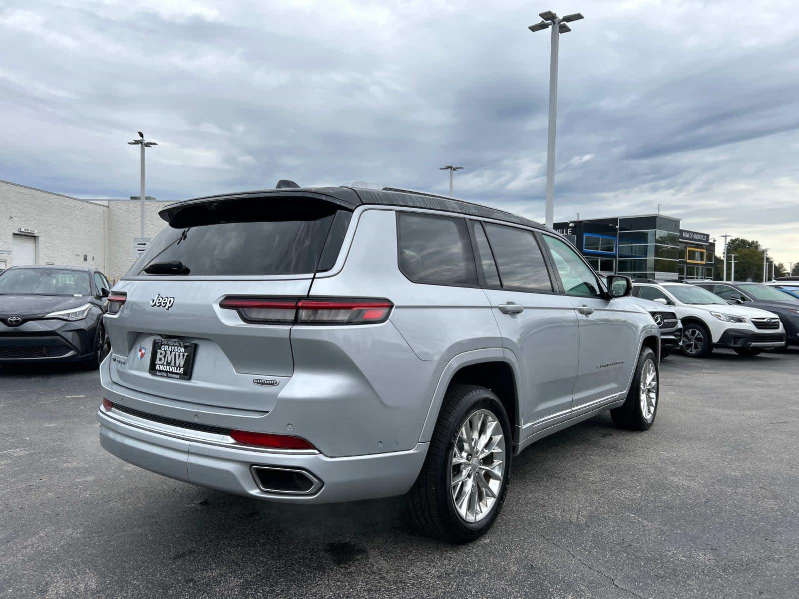 2021 Jeep Grand Cherokee L Summit 3