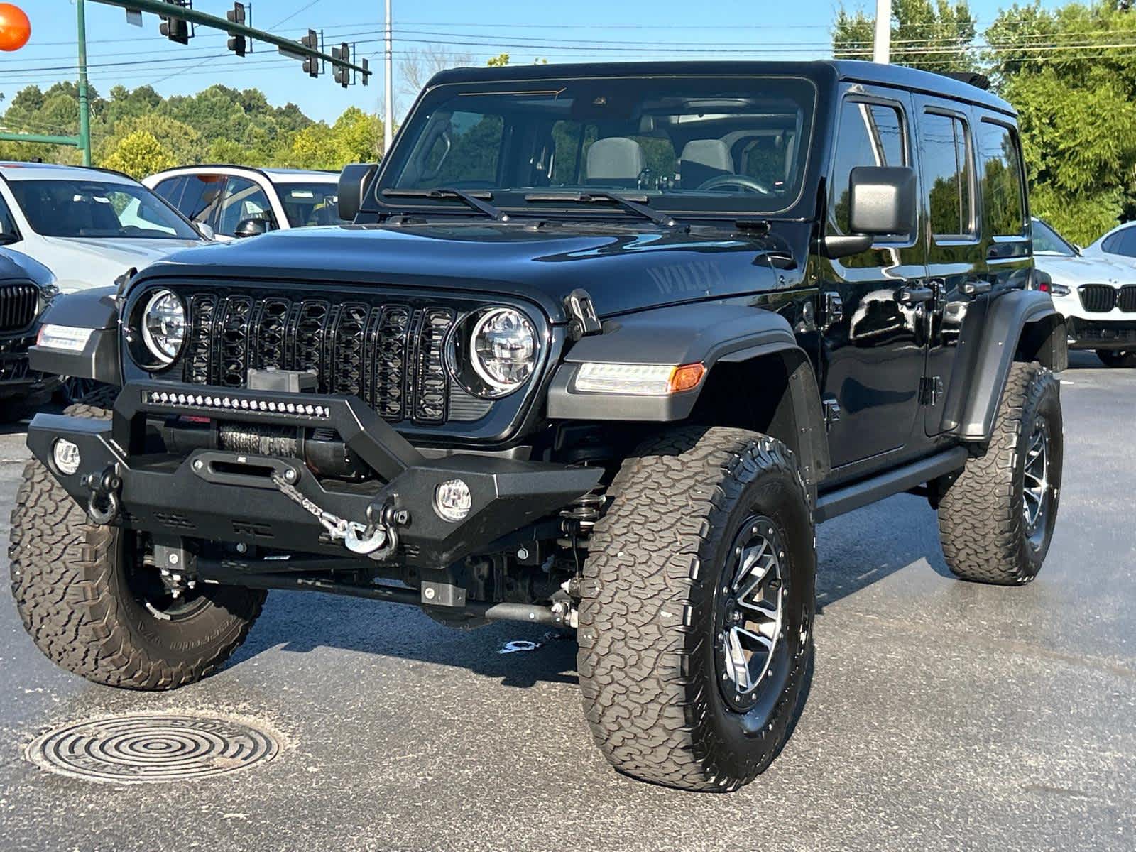 2024 Jeep Wrangler Willys 8