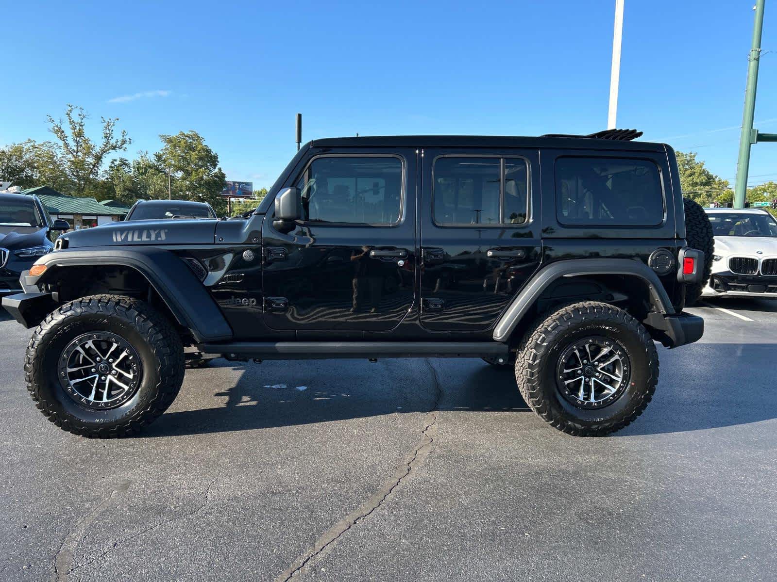 2024 Jeep Wrangler Willys 6