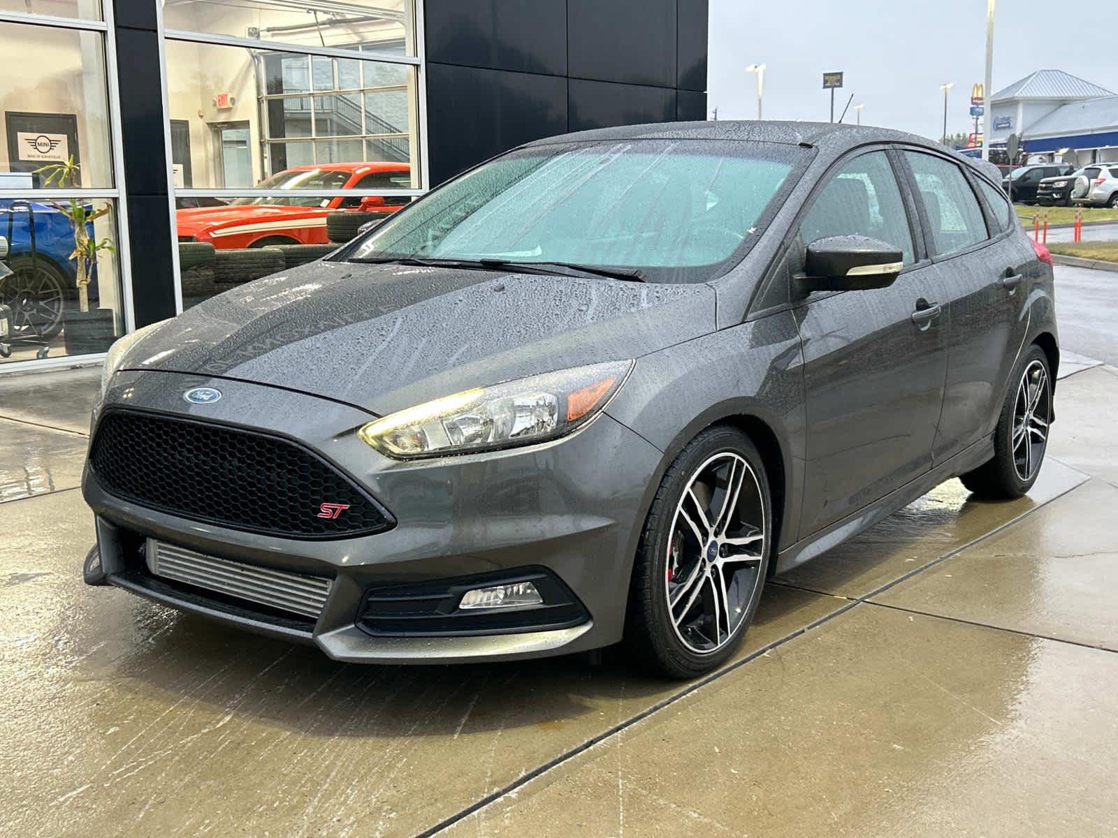 2017 Ford Focus ST 2