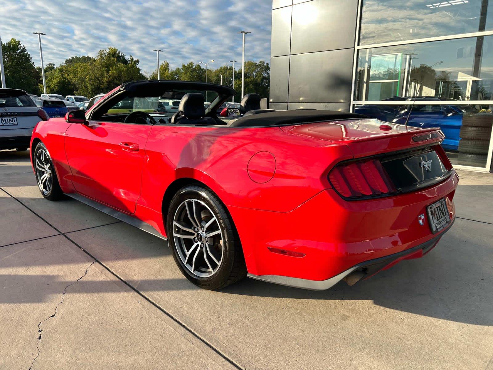 2016 Ford Mustang EcoBoost Premium 9