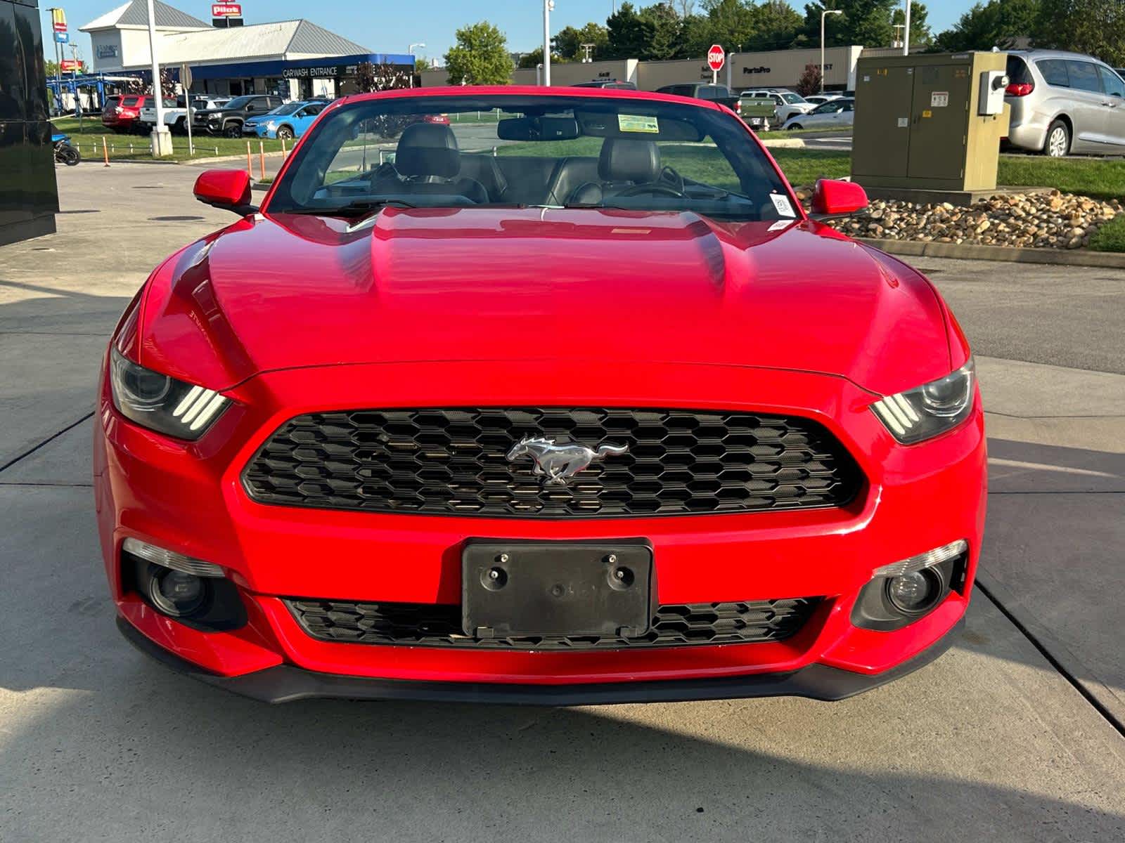 2016 Ford Mustang EcoBoost Premium 3