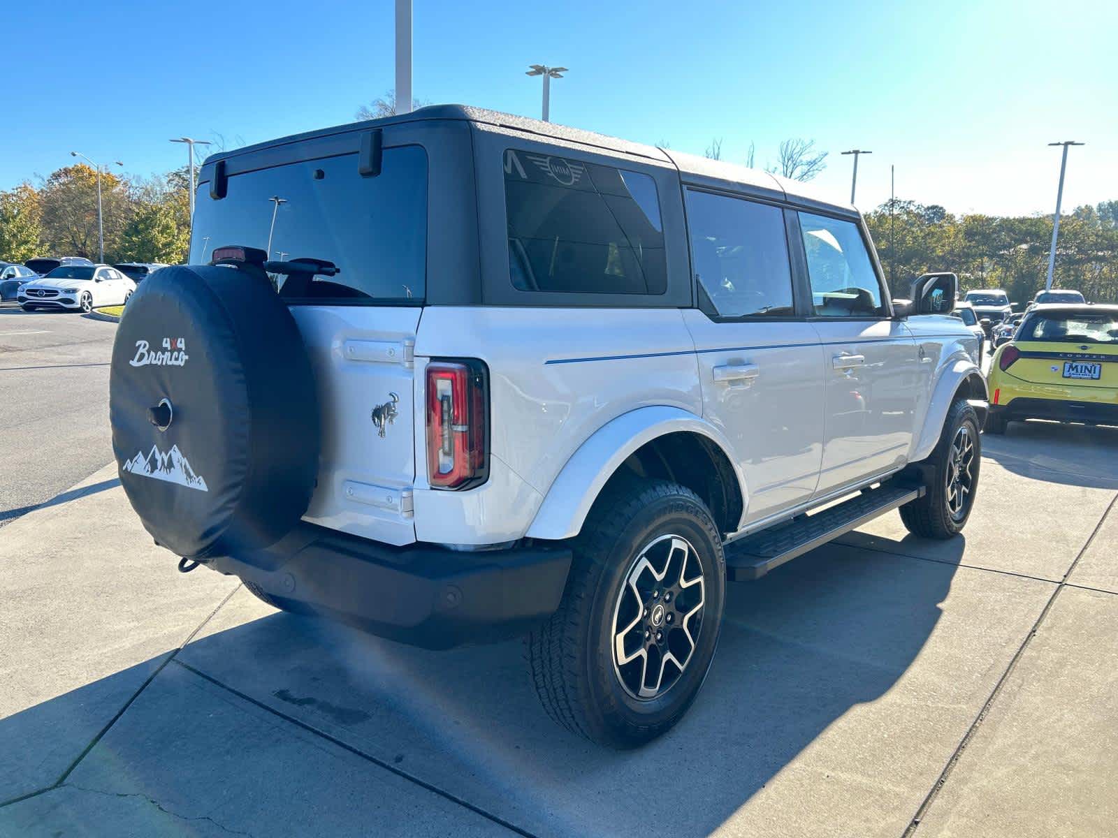 2023 Ford Bronco Outer Banks 6