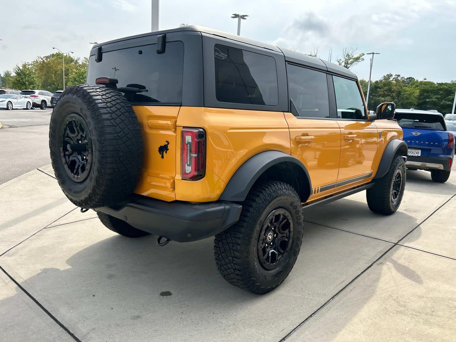 2021 Ford Bronco First Edition 6