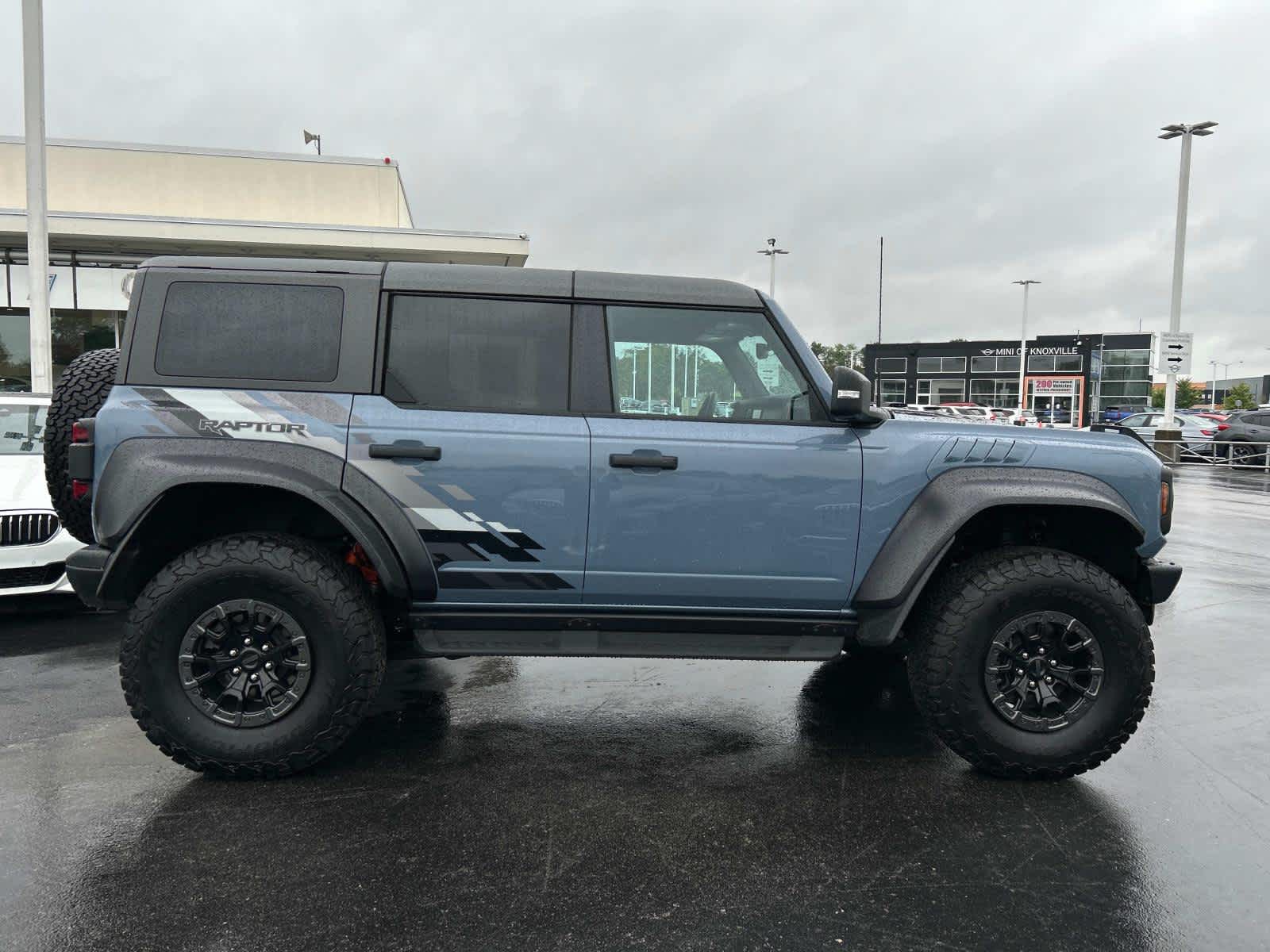 2023 Ford Bronco Raptor 2