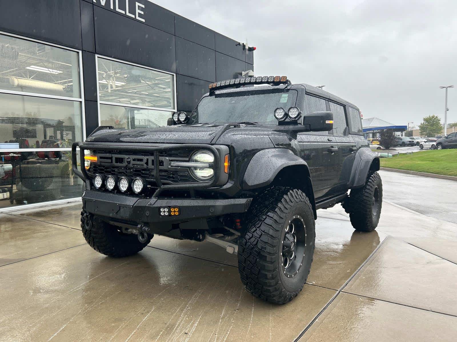 2022 Ford Bronco Raptor 2