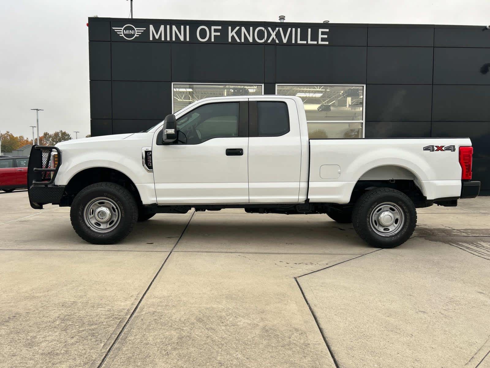 2018 Ford Super Duty F-250 SRW XL 4WD SuperCab 6.75 Box 1