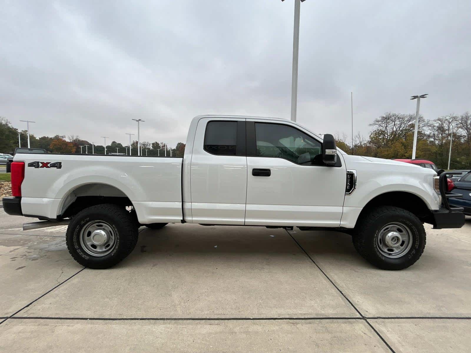 2018 Ford Super Duty F-250 SRW XL 4WD SuperCab 6.75 Box 5