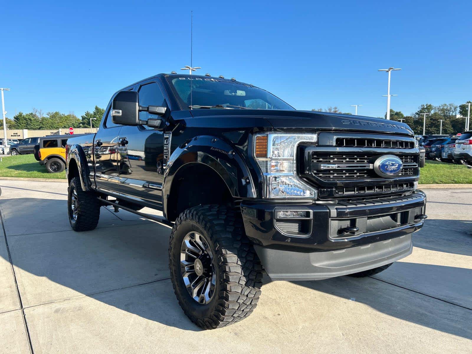 2021 Ford Super Duty F-250 SRW LARIAT 4WD Crew Cab 6.75 Box 4