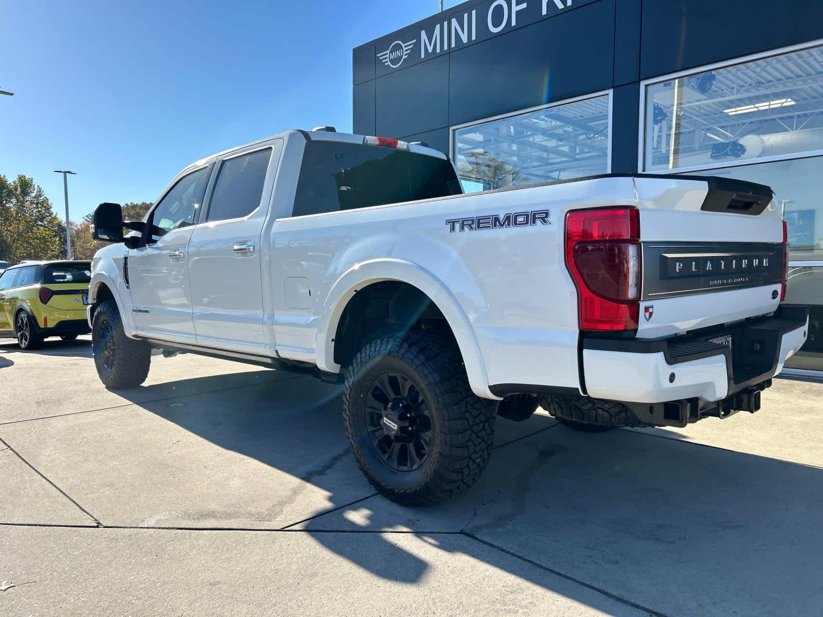 2022 Ford Super Duty F-250 SRW Platinum 4WD Crew Cab 6.75 Box 8