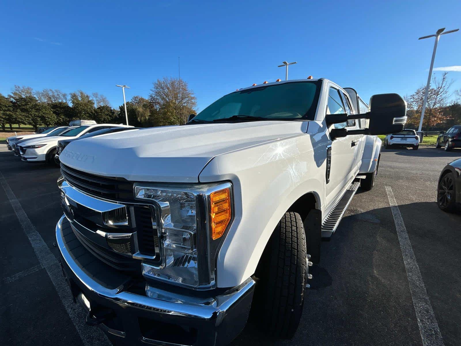 2017 Ford Super Duty F-350 DRW XLT 2WD SuperCab 8 Box 2